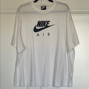 Nike White Oversized Boxy T-Shirt